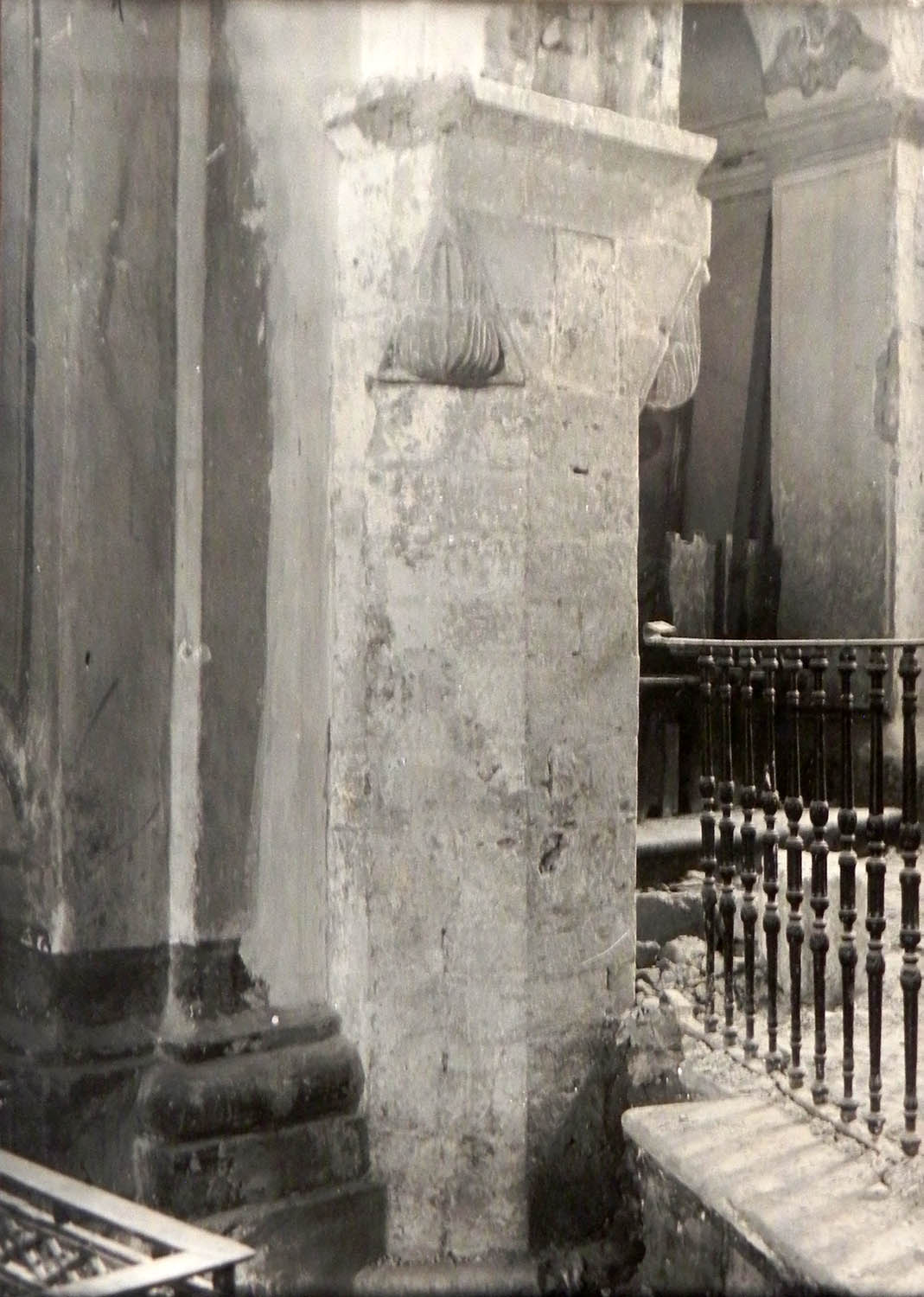 pilastro sx ingresso presbiterio