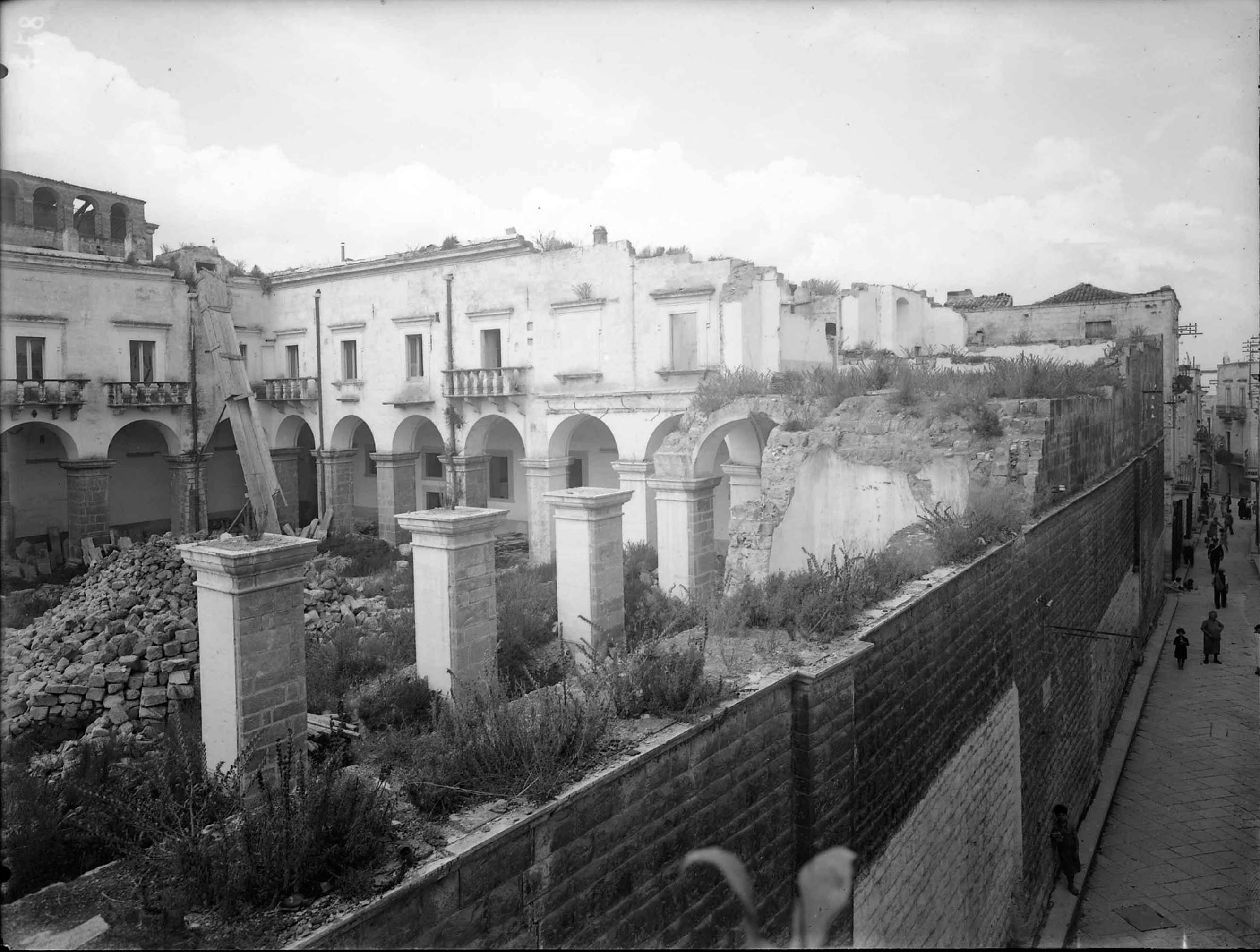 demolizione del convento, lato Est