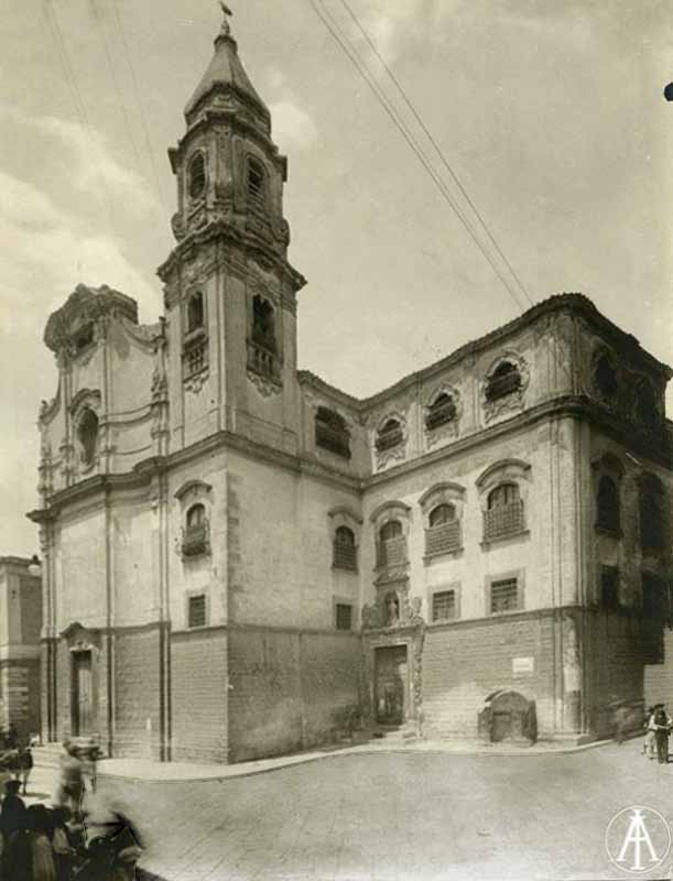 Largo Duomo e monastero Benedettine - fototeca INASA