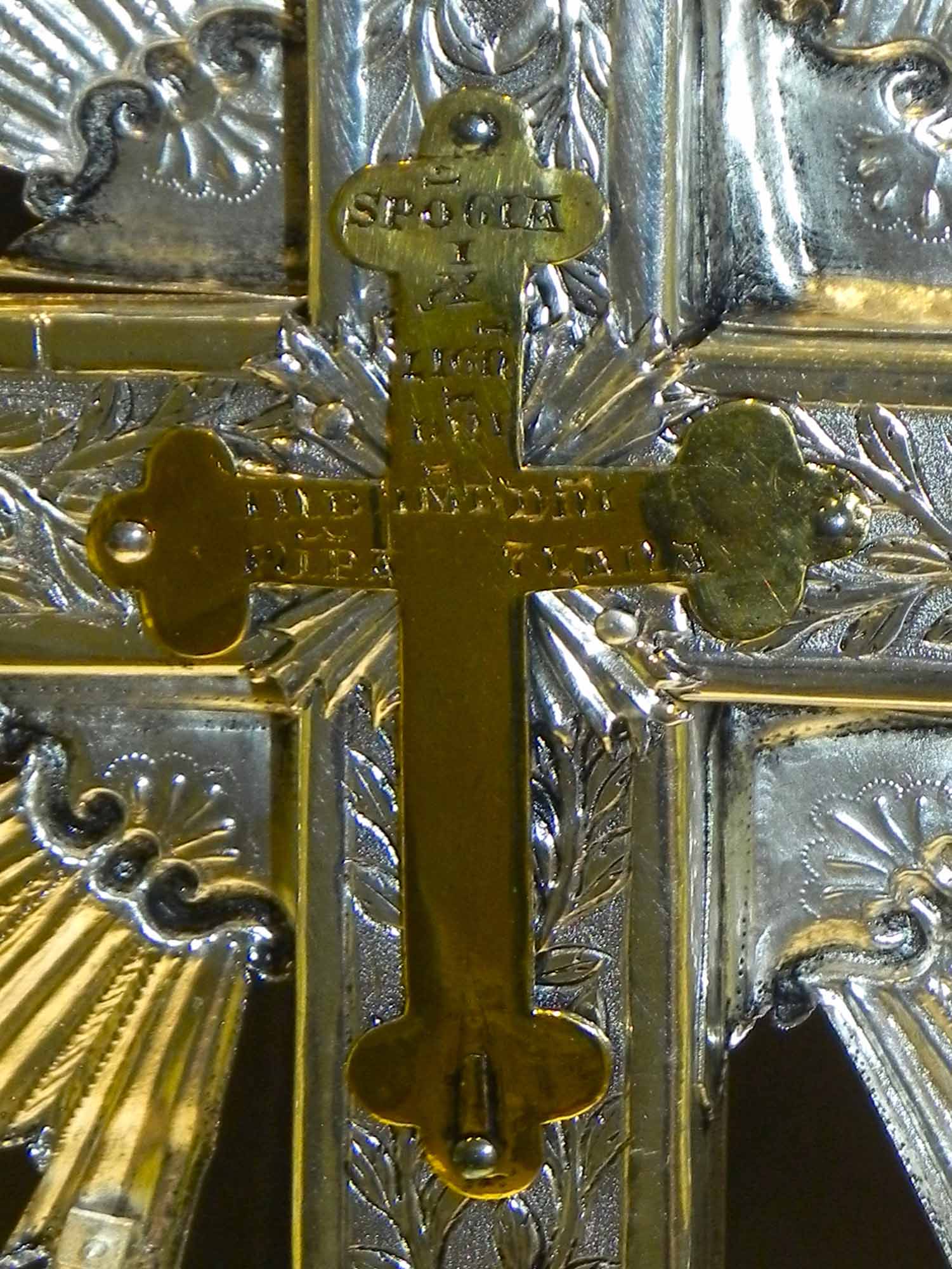 Reliquia della S. Croce "Spongia et Lignum ..."