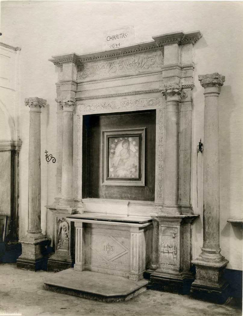 Altare della Madonna della Neve, antica foto dell'Istituto Italiano Arti Grafiche di Bergamo