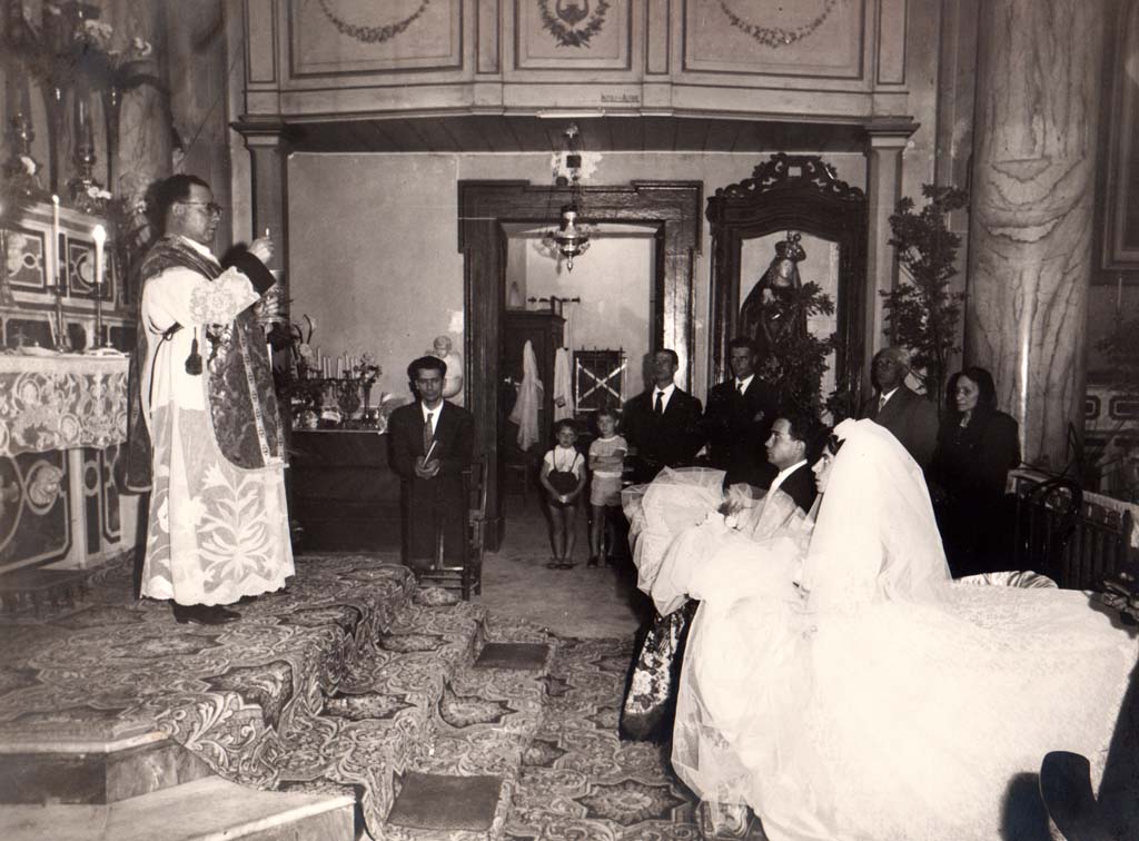 1961: Don Cosimo celebra un matrimonio in Sant'Angelo