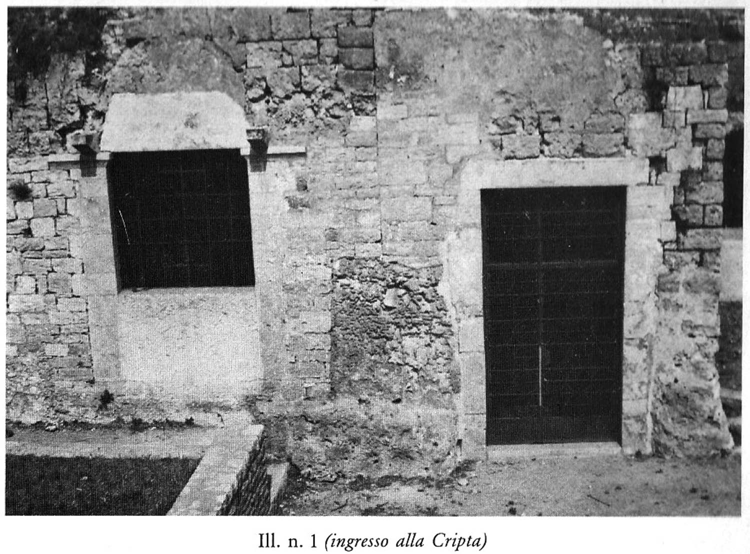 Ill. n.1 (ingresso alla Cripta)