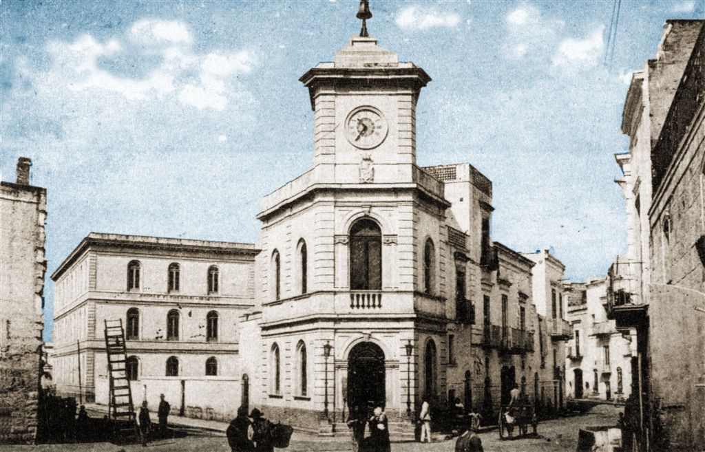 Largo Purgatorio (Piazza Porta La Barra)inizi Novecento