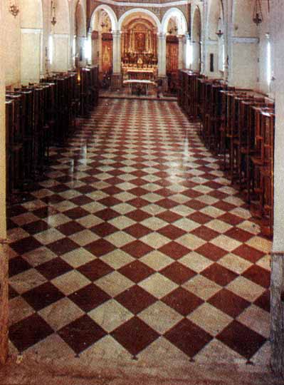 Madonna dell'Altomare, interno: prima dei lavori del 1986-1989