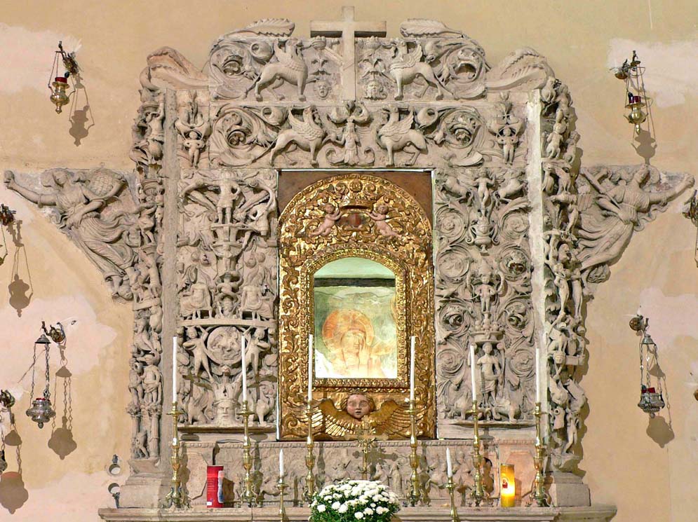 spalliera dell'altare Madonna della piet