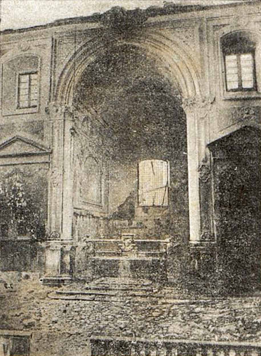 Cattedrale di Andria. Presbiterio e coro.