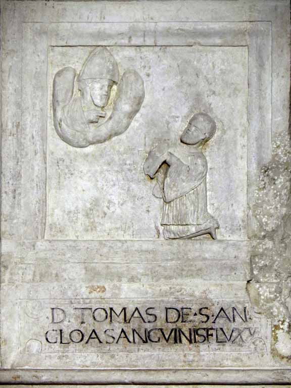 Don Tommaso di S.Angelo guarisce da un flusso di sangue