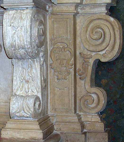 corno destro, restaurato