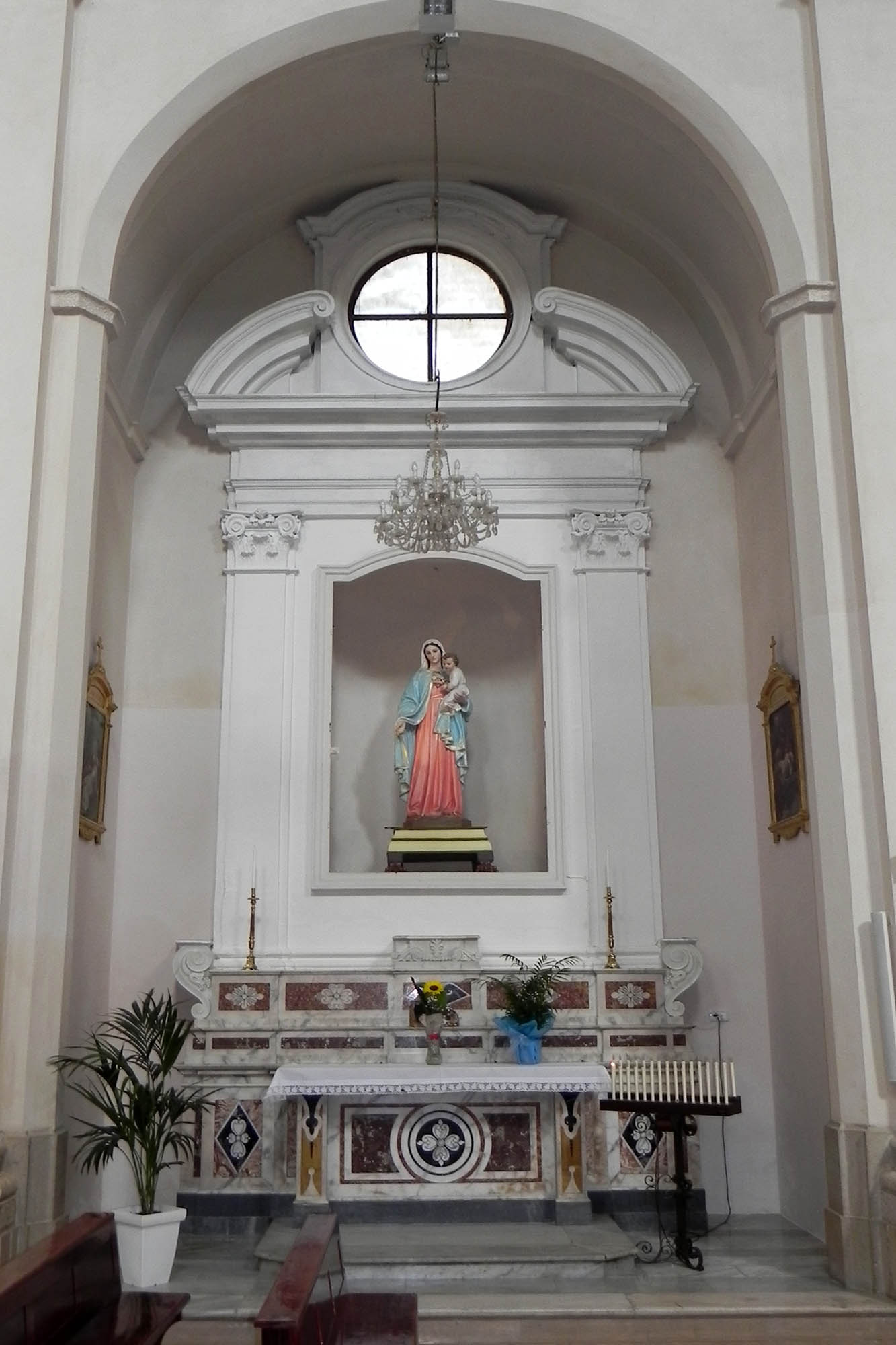 cappella della Madonna con Bambino